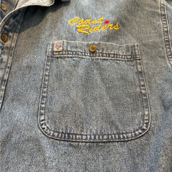 90’s Western Classic Denim Button Up - Picture 11 of 12